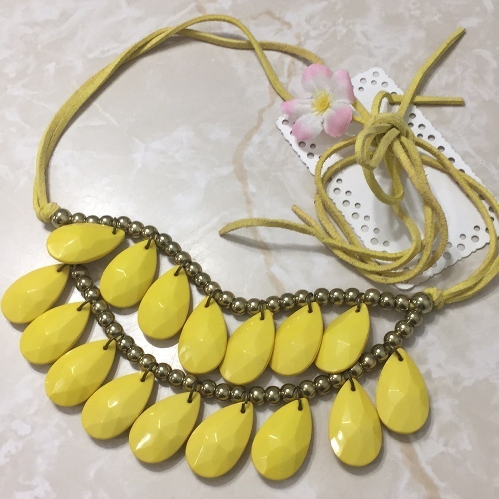 Beaded Yellow Statement Necklace - image 1